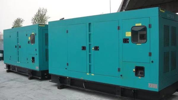 随州康明斯400kw大型柴油二手发电机组