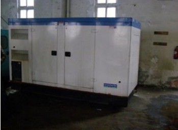 随州康明斯150kw大型柴油二手发电机组