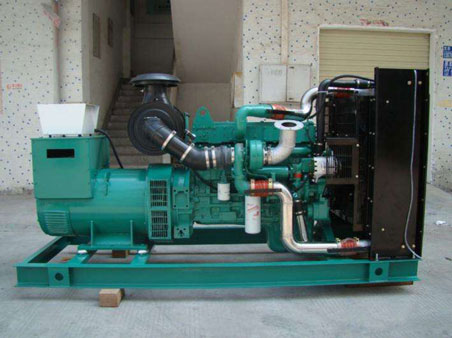 随州1100kw康明斯柴油发电机组